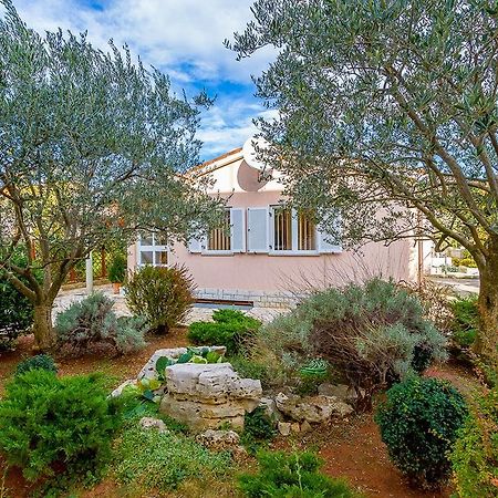 Holiday Home Batel Pula Exterior foto